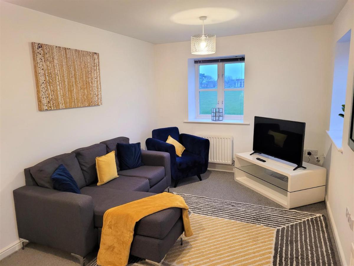 Catchpole Stays: Field View Apartment Near Colchester Centre Exterior photo